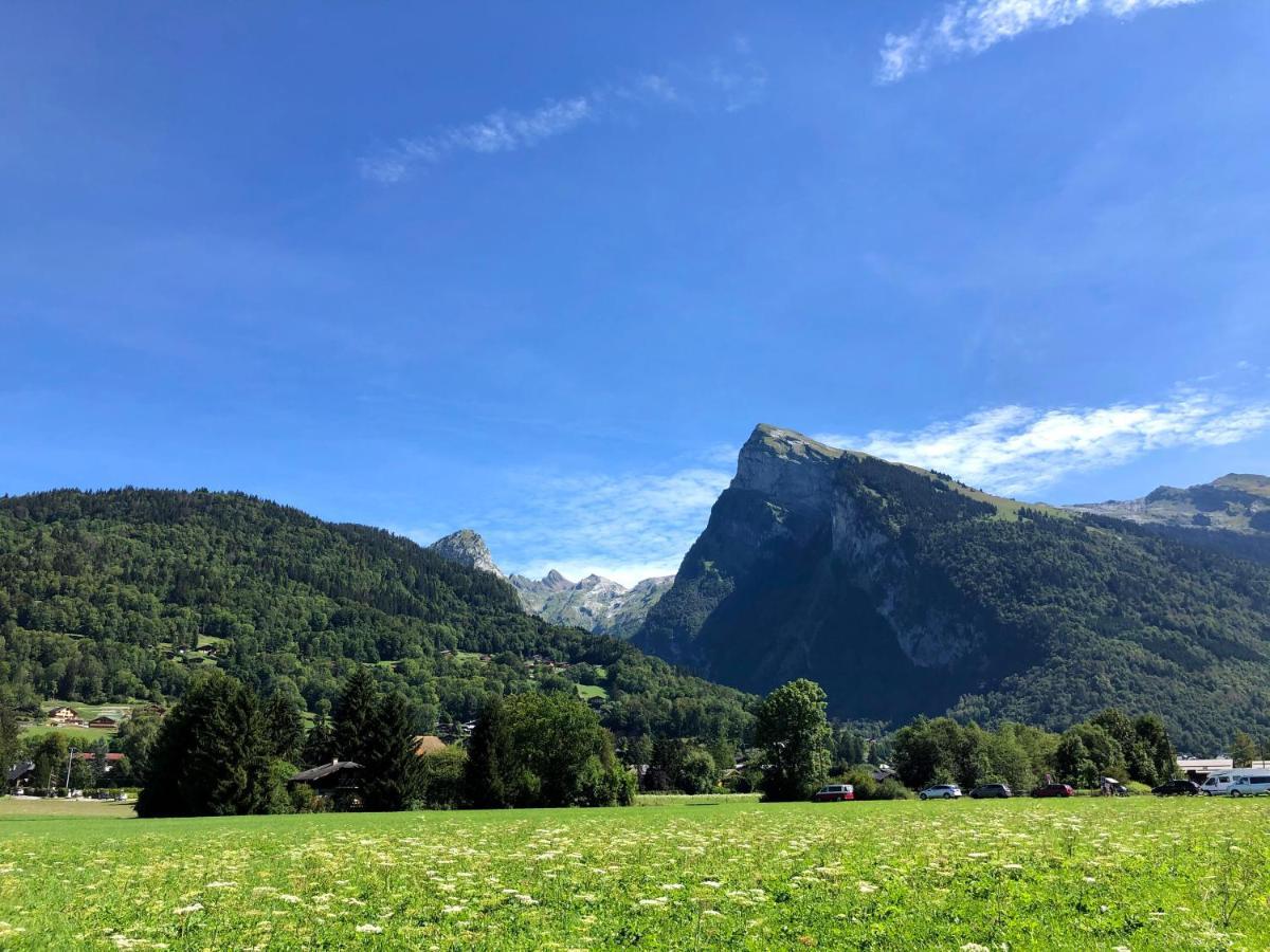 Appartement En Hyper Centre De Samoens Bagian luar foto