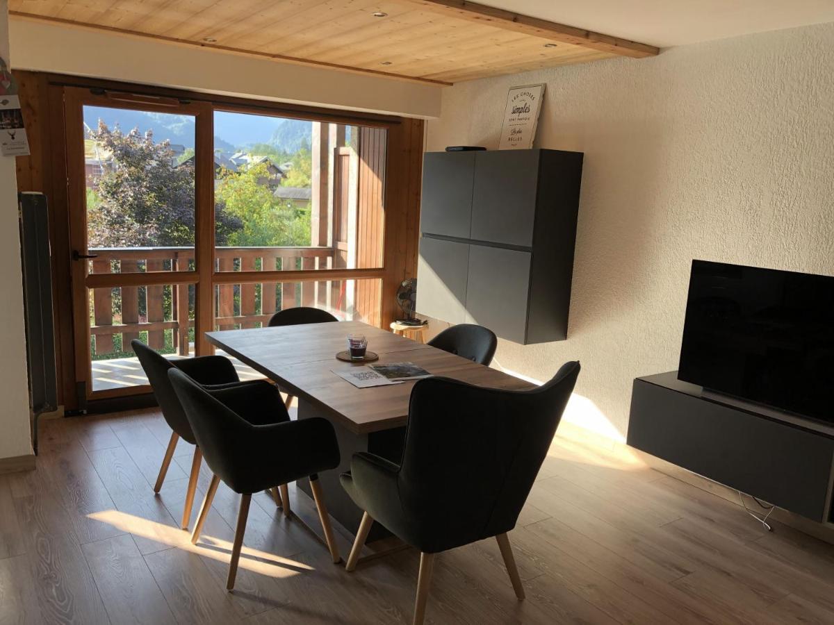 Appartement En Hyper Centre De Samoens Bagian luar foto