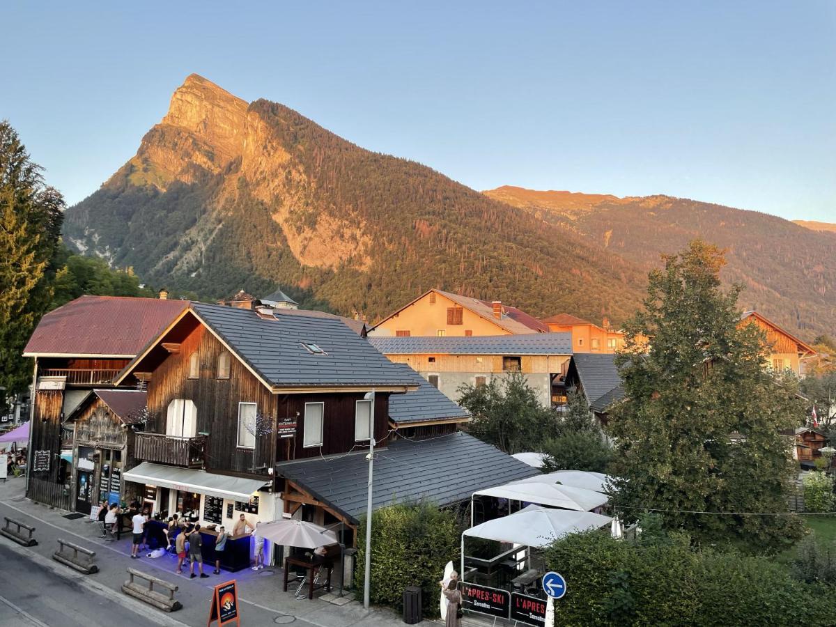 Appartement En Hyper Centre De Samoens Bagian luar foto